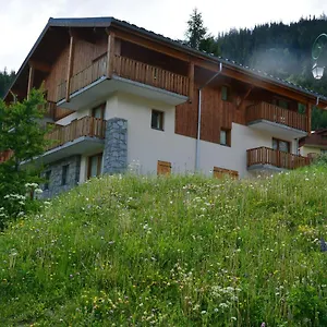 https://vacanceole-residence-les-chalets-de-la-ramoure.hotels-rhonealpes.com