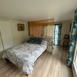 https://sur-le-chemin-des-hortensias.inbrittany.com